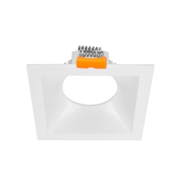 Difusor cuadrado semiprofundo fijo, de policarbonato para lampara tipo dicroica MR16 y GU10 o módulo de LEDs, incluye conector MR16, IP54.