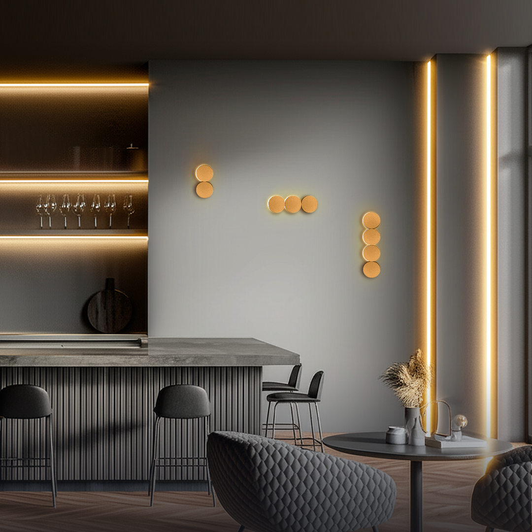 lampara-le-para-pared-color-oro-de-3-luces-ILUEUR1363G-ilumileds-ambiente-de-lampara-led-para-pared lampara-le-para-pared-color-oro-de-3-luces-ILUEUR1363G-ilumileds-ambiente-de-lampara-led-para-pared