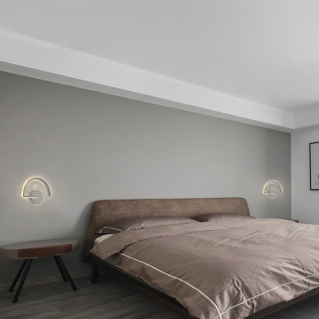 LAMPARA-DE-PARED-COLOR-NEGRO-MODERNO