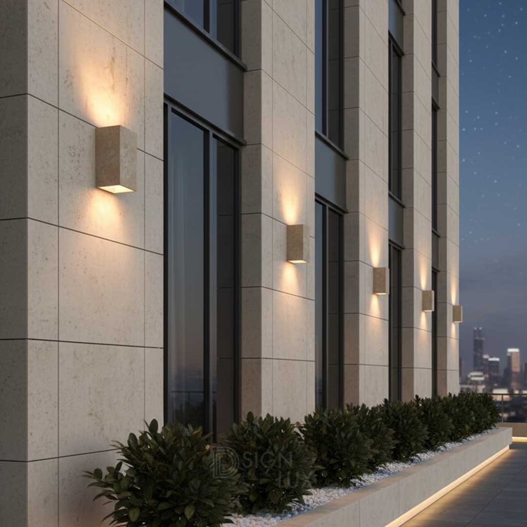 lampara-de-exterior-para-sobreponer-en-pared-Michelozzo-ILUEURP8X163WWWTB-ilumileds-line-stone-tienda-de-lamparas-desiglux-luminario-de-exterior-en-muro-edificio-empresa lampara-de-exterior-para-sobreponer-en-pared-Michelozzo-ILUEURP8X163WWWTB-ilumileds-line-stone-tienda-de-lamparas-desiglux-luminario-de-exterior-en-muro-edificio-empresa