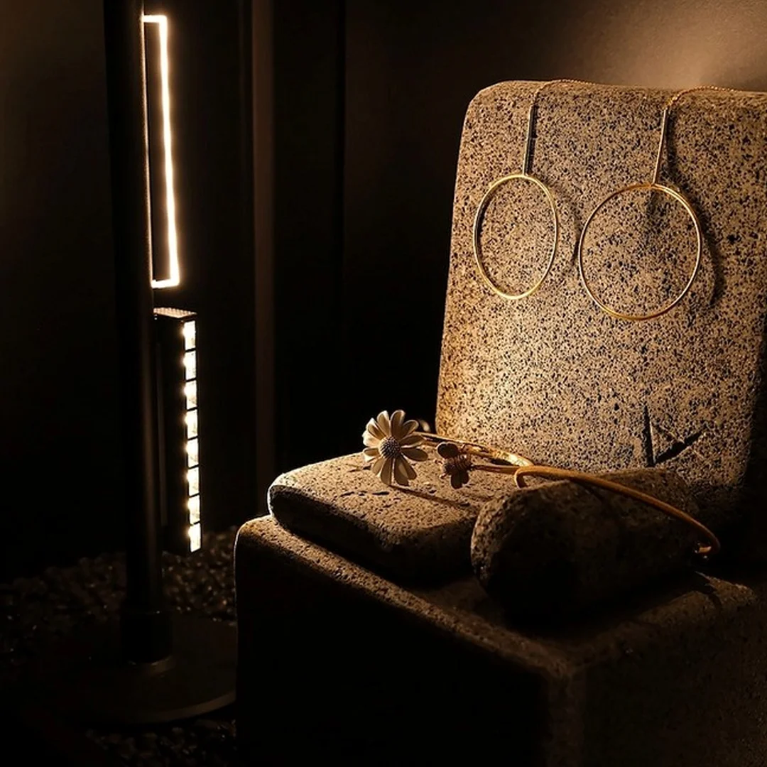 tienda de lamparas designlux nano tarck ilumianción para joyeria
